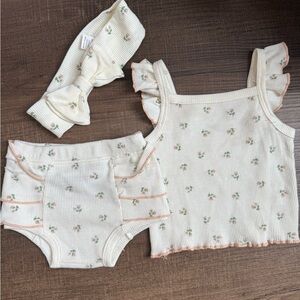 Adorable Floral Kids Hair Accessory Set - Cream